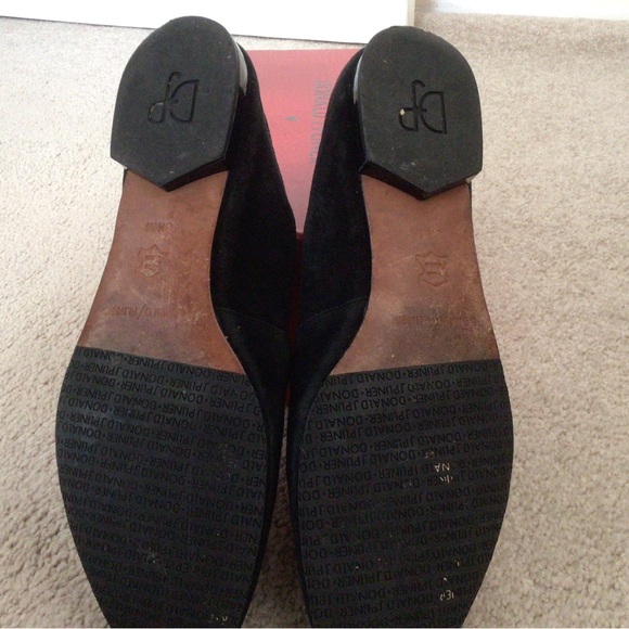 DONALD PLINER HIRO EMBELLISHED FLORAL FLATS—BLACK- SIZE 8.5 M - Picture 4 of 9